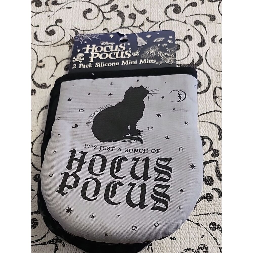 Disney Hocus Pocus Mini Silicone Mitts - Gray & Black